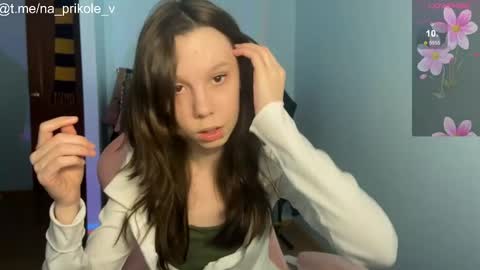 Snapshot of na_prikole_ chatting on 10-01-25, 01:22 Vanessa and Julia  online show from 10-01-25, 01:22