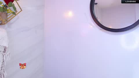 Snapshot of naamah_b chatting on 12-06-24, 01:44 naamah_b online show from 12-06-24, 01:44
