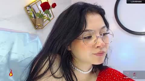 Snapshot of naamah_b chatting on 02-05-25, 04:25 naamah_b online show from 02-05-25, 04:25