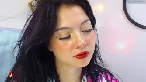 Snapshot of naamah_b chatting on 02-06-25, 04:58 naamah_b online show from 02-06-25, 04:58