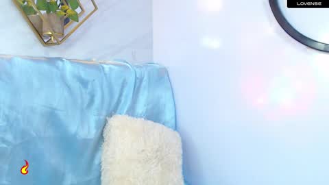 Snapshot of naamah_b chatting on 02-11-25, 04:35 naamah_b online show from 02-11-25, 04:35
