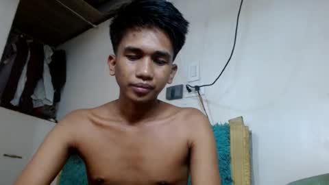 Snapshot of nachos072800 chatting on 06-14-26, 02:09 nachos072800 online show from 06-14-26, 02:09