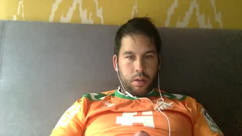 Snapshot of nachosev chatting on 09-15-25, 11:10 jesussevilla online show from 09-15-25, 11:10