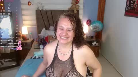 nadia_84 online show from 09-15-25, 12:05