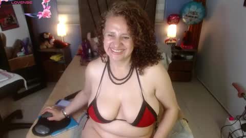 Snapshot of nadia_84 chatting on 05-08-26, 07:30 nadia_84 online show from 05-08-26, 07:30