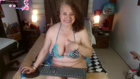 Snapshot of nadia_84 chatting on 05-22-26, 01:46 nadia_84 online show from 05-22-26, 01:46