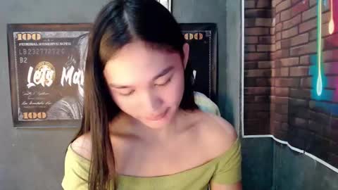 Snapshot of nadiestar chatting on 05-22-26, 01:02 nadiestar online show from 05-22-26, 01:02