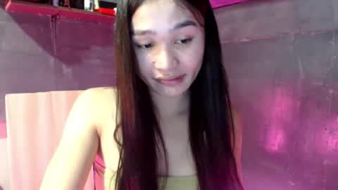 nadiestar online show from 07-25-26, 06:05