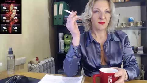 Nadin online show from 03-23-26, 01:26