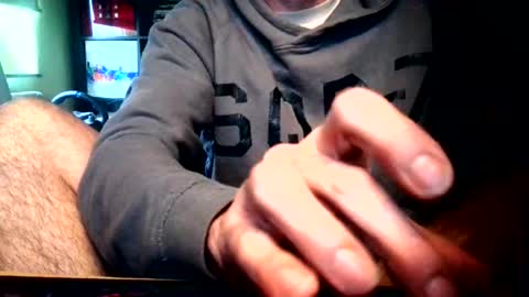 Snapshot of nadine0815 chatting on 03-15-26, 08:31 Mario online show from 03-15-26, 08:31