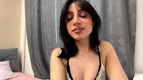Leya online show from 05-08-26, 01:16