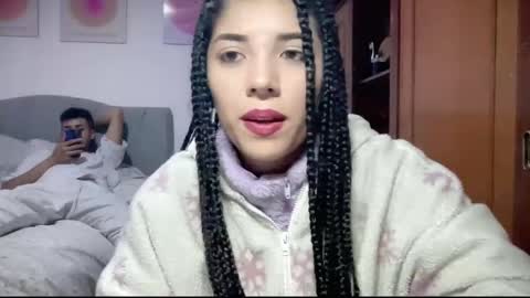 Snapshot of naduu__xx chatting on 01-06-25, 02:37 naduu__xx online show from 01-06-25, 02:37