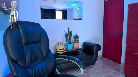 naes_brown online show from 07-28-26, 02:13