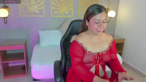 Snapshot of nahia_13 chatting on 05-21-26, 02:18 N A H I A online show from 05-21-26, 02:18