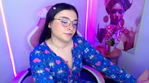 Snapshot of nahia__1 chatting on 04-10-26, 03:39 Nahia online show from 04-10-26, 03:39