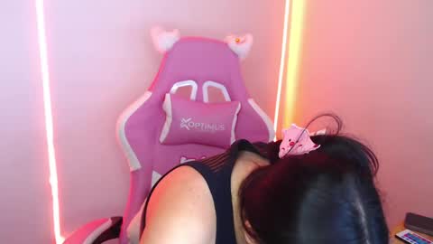 Snapshot of nahia__1 chatting on 04-17-26, 03:26 Nahia online show from 04-17-26, 03:26