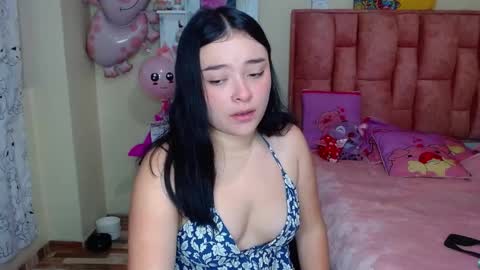 nahia cute     only   online show from 02-18-25, 07:30