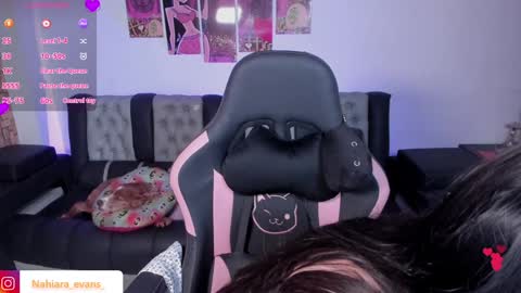 NAHIARA EVANS online show from 12-21-24, 08:50