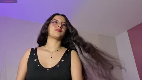 Snapshot of nahomi_blaze56eup chatting on 04-11-26, 08:35 valeria online show from 04-11-26, 08:35