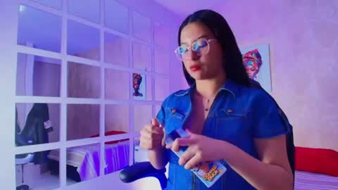 Snapshot of nahomi_blaze56eup chatting on 06-24-26, 09:36 valeria online show from 06-24-26, 09:36