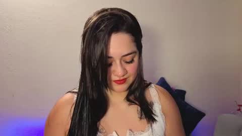 Nahomi  online show from 06-30-26, 10:49