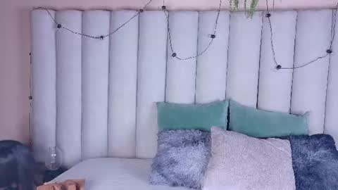  VICTORIA  online show from 06-18-26, 08:02
