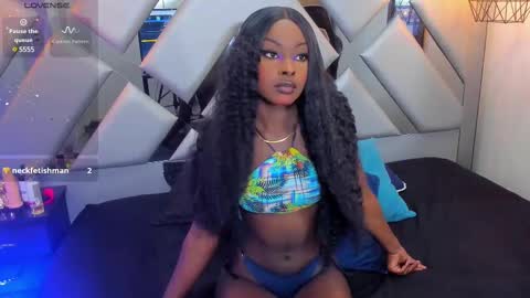 Snapshot of nahomii_hill chatting on 03-11-25, 06:41 Nahomi online show from 03-11-25, 06:41