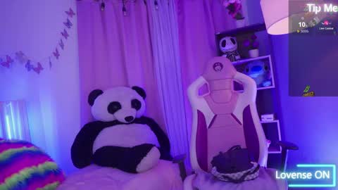 nahomy 2308 online show from 04-17-26, 11:24