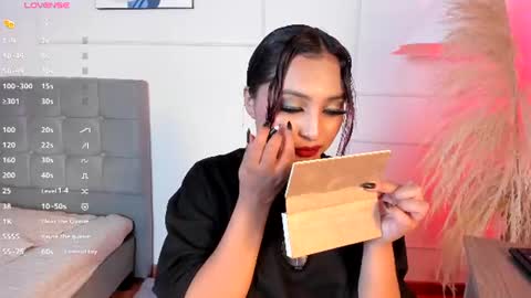 Naia Cruz online show from 07-24-26, 07:12