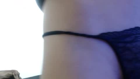 Snapshot of naiakit18 chatting on 02-11-25, 02:35 naiakit18 online show from 02-11-25, 02:35