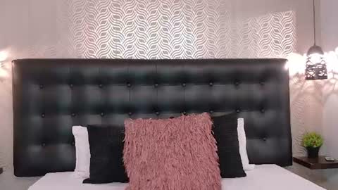 naiaramasson_ online show from 07-23-26, 12:14