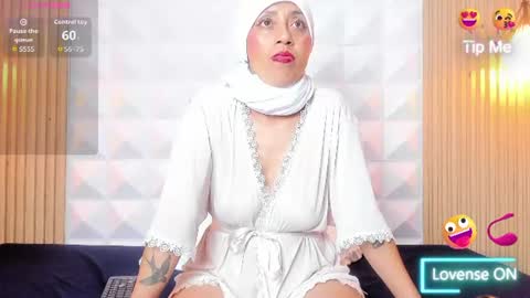 Snapshot of naila_sweett chatting on 06-16-26, 07:38 NAILA online show from 06-16-26, 07:38