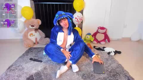 Snapshot of naim_theking chatting on 03-18-26, 12:36 N A I M T H E K I N G online show from 03-18-26, 12:36