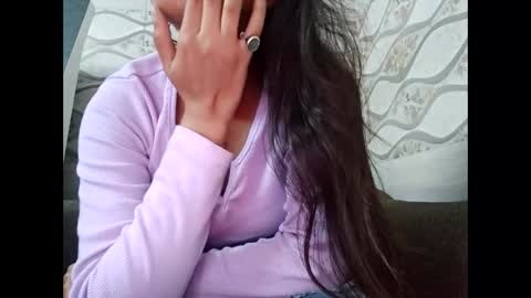 Snapshot of naina00123 chatting on 12-14-25, 10:20 Naina online show from 12-14-25, 10:20