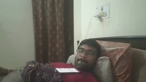 Snapshot of nairanandu28 chatting on 05-09-26, 10:53 NAIRANANDU28 online show from 05-09-26, 10:53