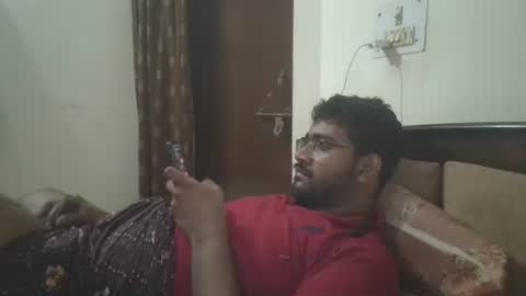 Snapshot of nairanandu28 chatting on 05-10-26, 05:01 NAIRANANDU28 online show from 05-10-26, 05:01