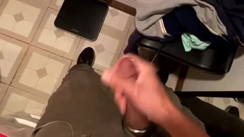 nairda2senoniuq online show from 01-05-25, 11:12