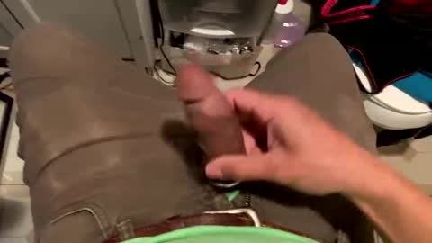 nairda2senoniuq online show from 04-21-26, 03:35