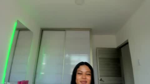 Snapshot of nairobbits chatting on 06-22-26, 02:58 nairobbits online show from 06-22-26, 02:58