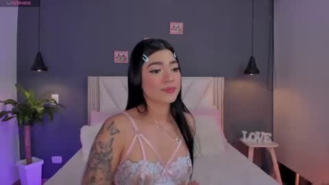 Naisha Ford online show from 06-19-26, 05:12