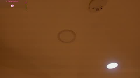 INSTAGRAM  m2221     online show from 04-13-26, 10:10