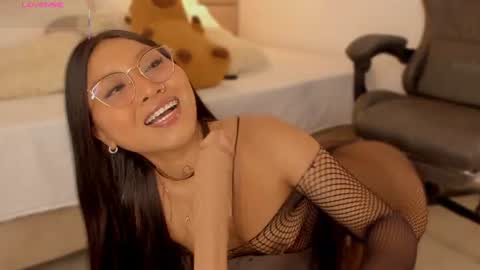 INSTAGRAM  m2221     online show from 06-19-26, 10:30