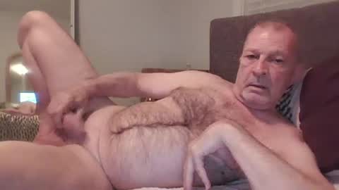 Naked4Ladies online show from 07-19-26, 05:33