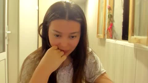 Snapshot of naked_bebe_hot chatting on 09-08-25, 07:13 naked_bebe_hot online show from 09-08-25, 07:13