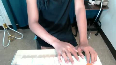 Snapshot of naked_fuck chatting on 11-29-25, 08:56 naked_fuck online show from 11-29-25, 08:56