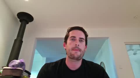 naked_man_1 online show from 04-28-26, 05:23