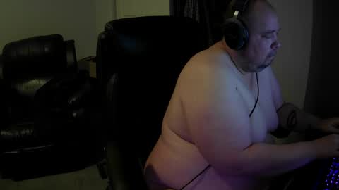 Snapshot of nakedwatchermj chatting on 04-09-26, 02:11 MJ online show from 04-09-26, 02:11