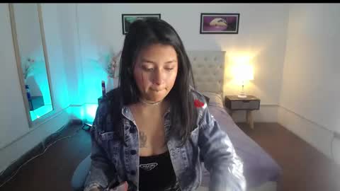Snapshot of nala_sc chatting on 10-19-25, 01:06 nala_sc online show from 10-19-25, 01:06