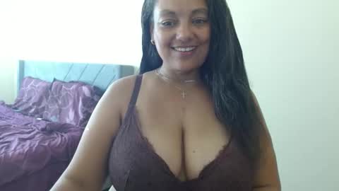 Snapshot of nala_thickk chatting on 12-06-24, 06:39 Nala Thickk online show from 12-06-24, 06:39