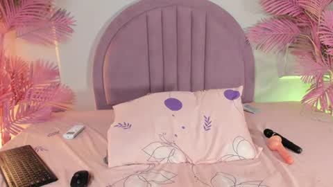nalapalmer online show from 05-22-26, 11:43